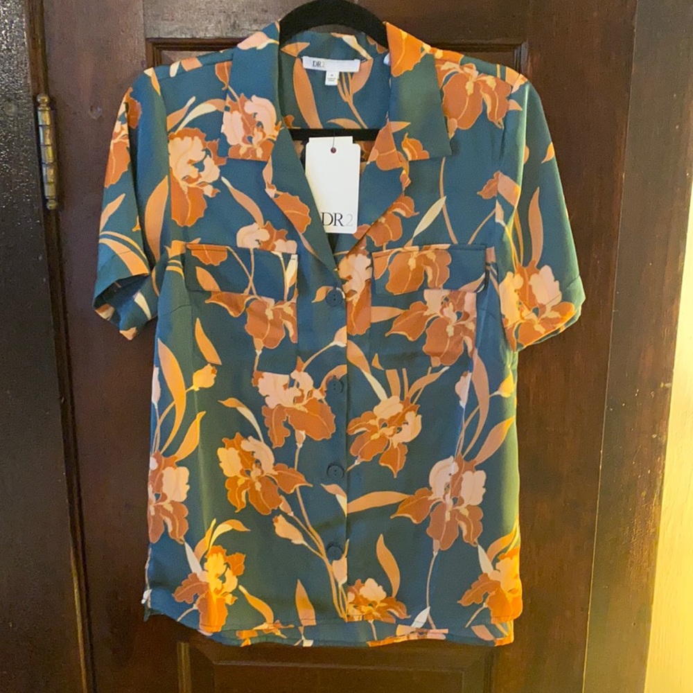 Floral button up